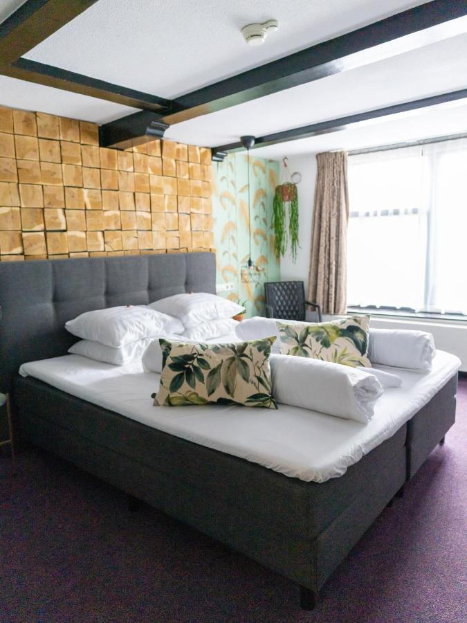 Wolf Kitchen & Bar Hotel